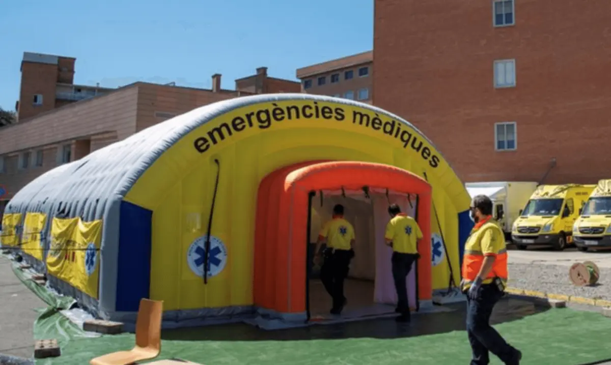 emergency- inflatable-triage-centre